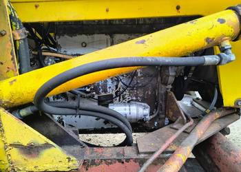 Silnik do koparko-ładowarki Ostrówek