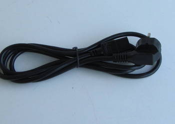 Kabel zsilający komputer , monitor , drukarkę , ups-a 2m