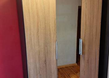 Szafa trzydrzwiowa z lustrem 150 cm