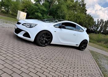 Opel Astra GTC OPC 2.0T 350km Zakuty M.Zamiana