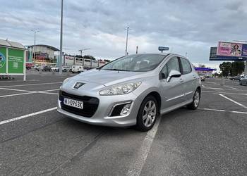 Sprzedam Peugeot 308 1.6 beznzyna 2012r.