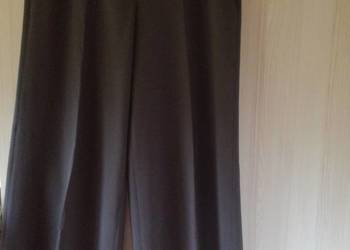 Spodnie damskie z szerokimi nogawkami - Solar .