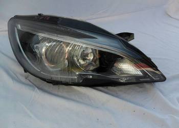 Peugeot 308 T9 reflektor prawy przedni lampa prawa przednia przód
