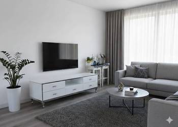 Nowoczesna Komoda Szklana 170cm z Lustrem, Noga Ludwik, Gałka kryształ