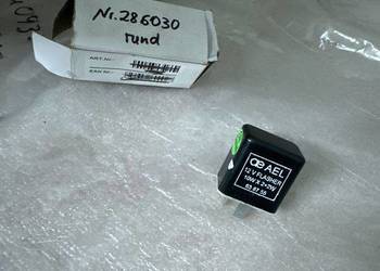 Przerywacz przekaźnik kierunkowskazów 2 pin Piaggio Vespa Beverly