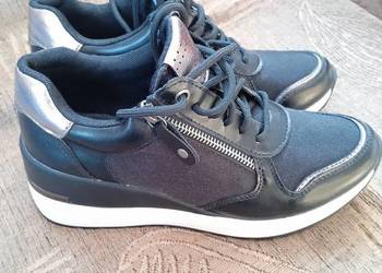 Sprzedam buty damskie