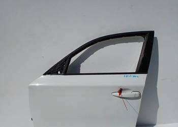 DRZWI LEWE PRZEDNIE BMW E87 300