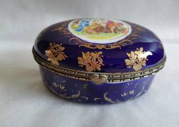 Stara szkatułka, puzderko porcelana kobaltowa 3 Gracje Bohemia