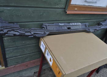 Mercedes W205 Absorber pianka Zderzaka Przód A2058850537