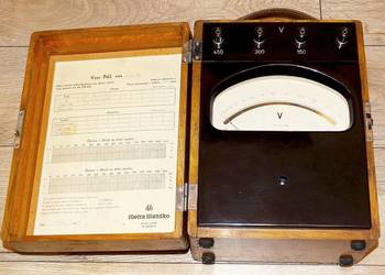 Woltomierz laboratoryjny analogowy 150/300/450 V AC/DC, kl. 0.2, METRA