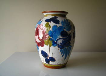 Ceramiczny wazon rękodzieło z motywem kwiatów 21 cm retro