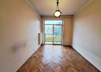 Nowa Huta - dwupokojowe z jasną kuchnią, balkon