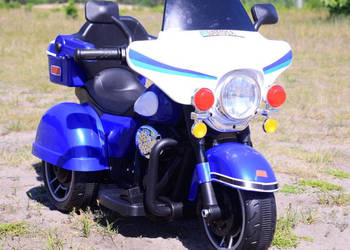 Autko motor motorek CHOPPER Z OPARCIEM na akumulator trójkołowy 609