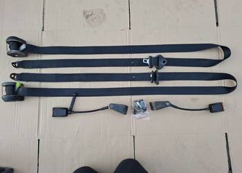 Pasy bezpieczeństwa przód przednie Fiat 126p Maluch