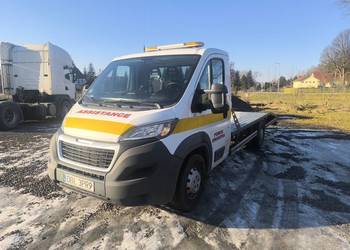 Peugeot Boxer 3.0 180 km  autolaweta laweta pomoc drogowa