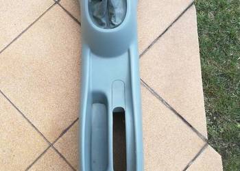 SPRZEDAM TUNEL ŚRODKOWY TOYOTA YARIS I 99-03