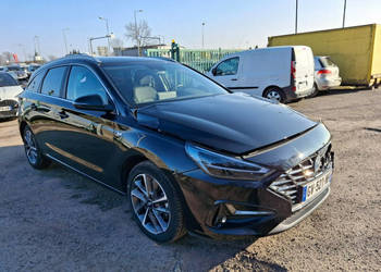 Hyundai i30 Hybrid 14 tys km III (2017-)