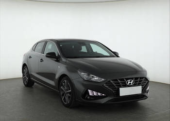 Hyundai i30 Fastback 1.5 T-GDI MHEV