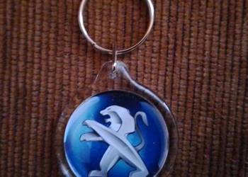 Brelok, breloczek, akrylowy do kluczy z dwustronnym logiem PEUGEOT