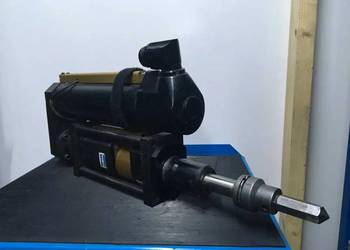 Silnik serwo ATLAS COPCO 4230 1902 80 BSM 2590-R2.5 QMX50-15RT