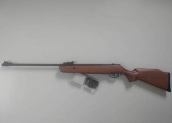 Wiatrówka Crosman Qest 1000 4.5 mm