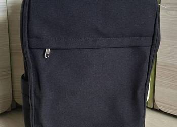 Turystyczny czarny pakowny plecak idealny na bagaż podręczny do samolotu