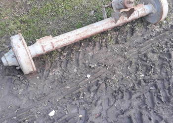 Oś z hamulcami przyczepa rozrzutnìk