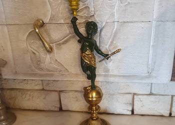 Podstawa do lampy naftowej lub świecznik z brązu