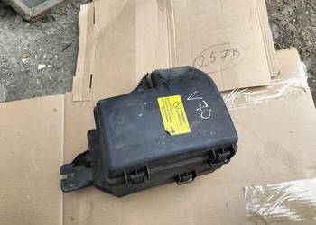 VOLVO XC90 I  S60 V70 XC 9452547 OBUDOWA SKRZNA BEZPIECZNIKÓW PRZEKAŹNIKÓW