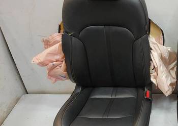 Mazda CX60 2023 fotele prawy przód stelaż  