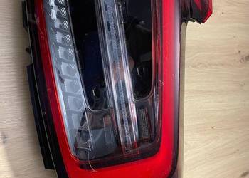 PRAWA LAMPA REFLEKTOR TYŁ LED VOLVO C40 32365667 NOWA ORYGINAŁ