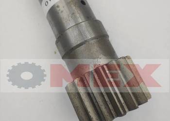 010670A Wałek obrotu Komatsu PC16