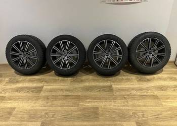 Komplet kół zimowych DZ Racing 16" z oponami Pirelli