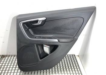 BOCZEK DRZWI TYŁ PRAWY VOLVO S60 II Sedan/Limuzyna 10-18 TAPICERKA
