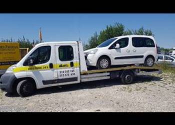 Pomoc drogowa auto pomoc auto laweta transport