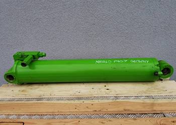 Siłownik ramienia Merlo P40.7