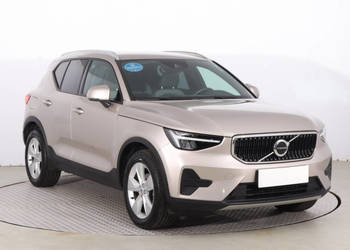 Volvo XC40 T2