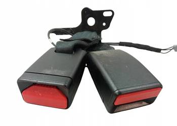 ZAPINKA PASA BEZPIECZEŃSTWA TYŁ KANAPY PODWÓJNA 878167711R Renault Clio IV 