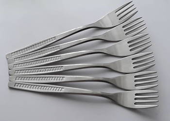 Widelce obiadowe, KRATKA, Polwid, sztućce PRL