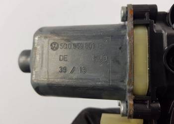 SILNICZEK SZYBY LP 5Q0959801B OCTAVIA III