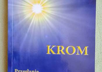 Krom przesłanie z wielkiego centralnego słońca