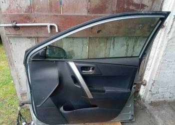Bardzo Tanio drzwi Toyota Auris 2