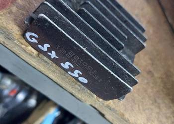 Suzuki GSX 550 regulator napięcia GSX 550 moduł sterownik przekaźnik GS 550