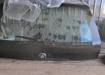 Klapa tyl BMW X5 E53 czarna