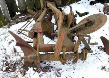 pługi ''2'' sprzedam,