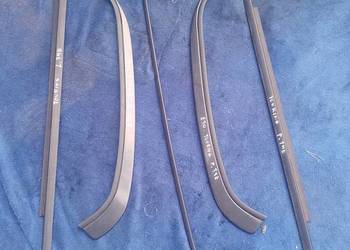 BMW e30 touring (1990r).Listwa dachowa.banan