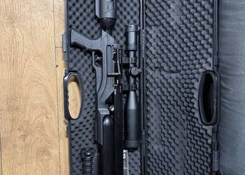 Niksan Defence Escalade-T