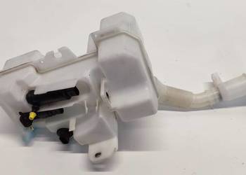 AUDI Q3 8U ZBIORNICZEK SPRYSKIWACZY 8U0956451N 8U0955453Q