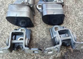 zawiasy ogranicznik prawy przód,prawy tył  renault Megane II