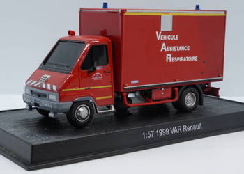 Samochód strażacki - Renault - VAR - (1:57) - del Prado